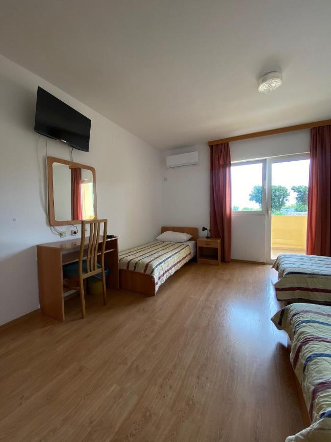 Pansion Tony Pag Hotell Pag Town Eksteriør bilde
